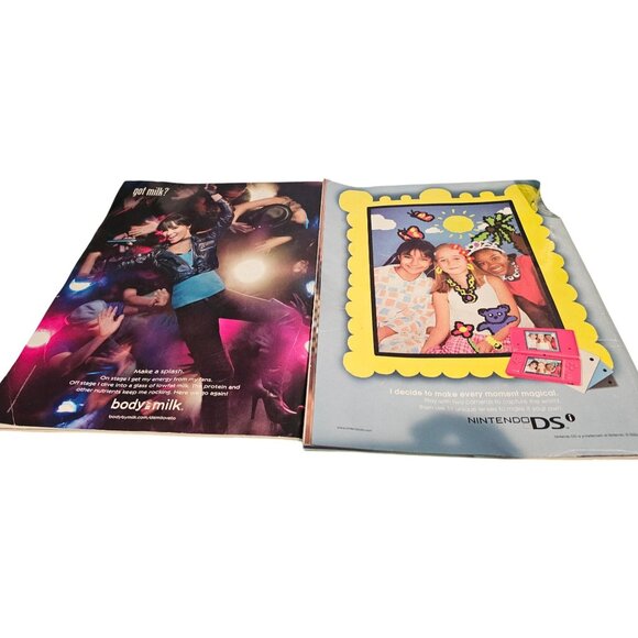 GL Girls Life Magazine Set of 2 Issues 2010 Vtg Taylor Swift Victoria Justice - Picture 2 of 12